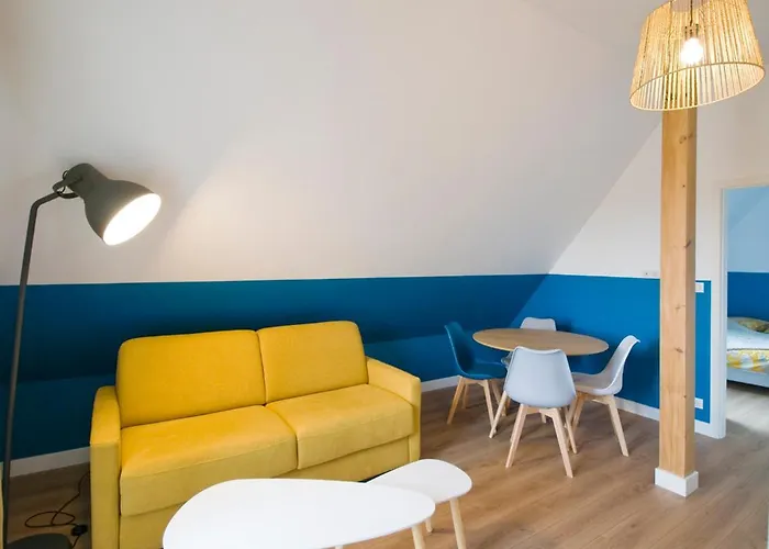 CosyBNB bleu, logement indépendant, wifi, parking, petit déjeuner