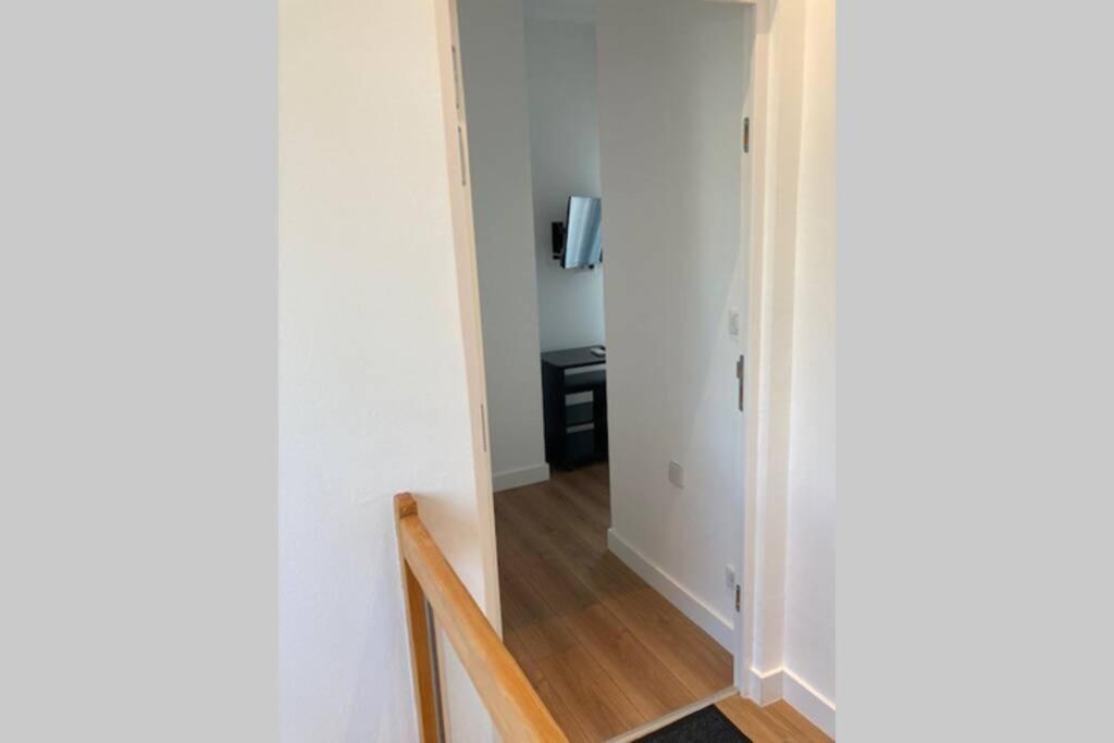 Cosybnb Bleu, Indépendant, Wifi, Parking, Petit Déjeuner *
